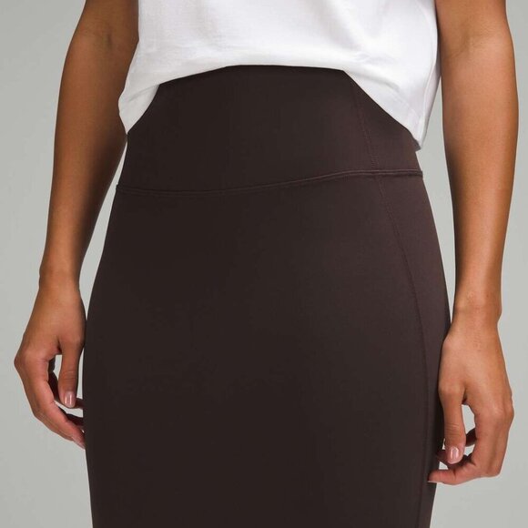 NWT Lululemon Nulu Slim-Fit High-Rise Skirt Espresso SIZE 4 Seamlessly - Picture 3 of 7
